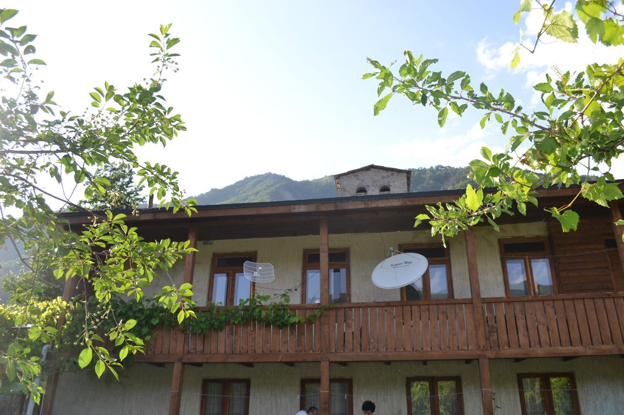 Teo Guesthouse And Camping In Μέστια Εξωτερικό φωτογραφία